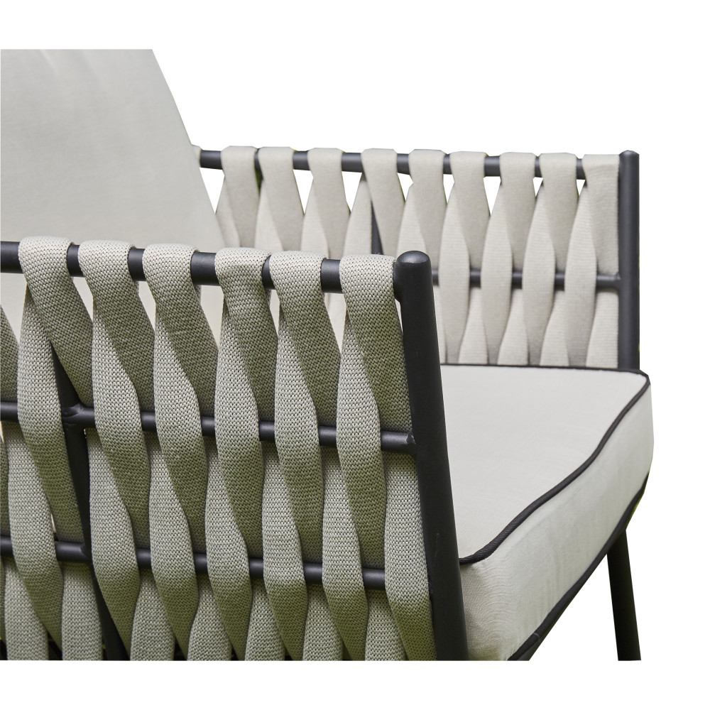 Aura Outdoor Lounge Set